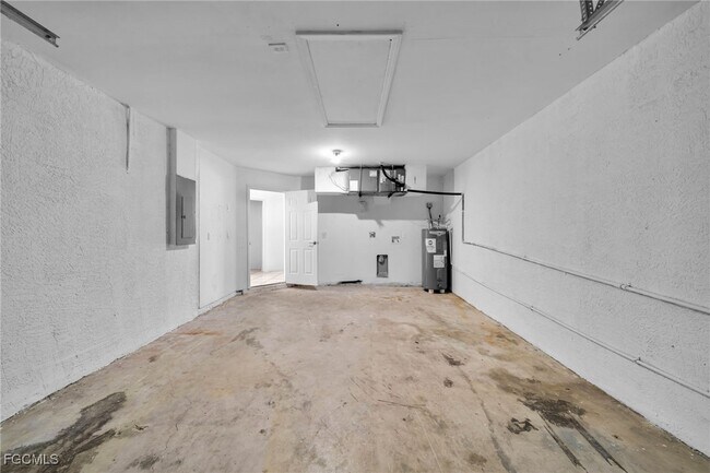 Building Photo - 1214 SE 24th Ave