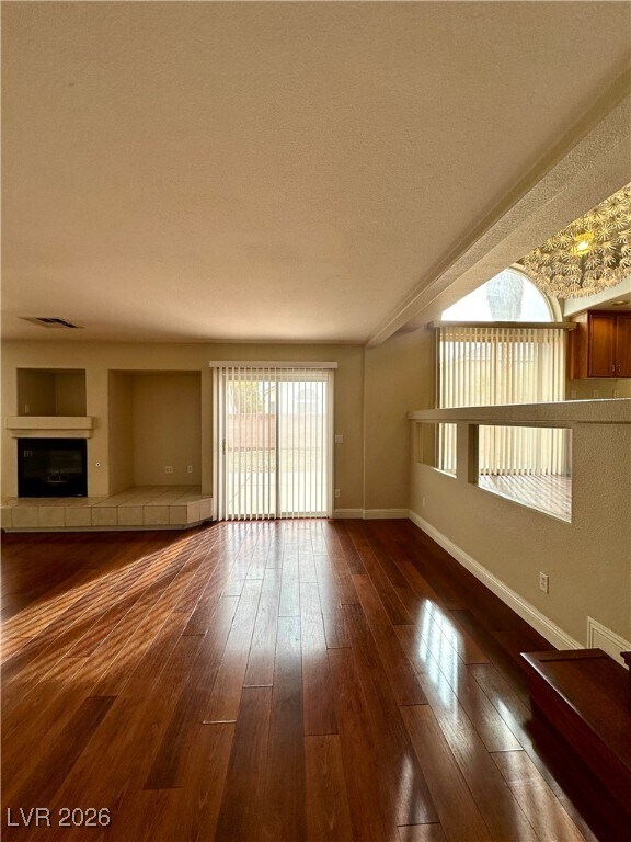 Building Photo - 6747 Enchanted Cove Ct