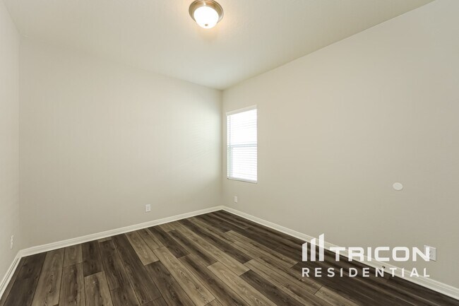 Building Photo - 7426 Boa Holw
