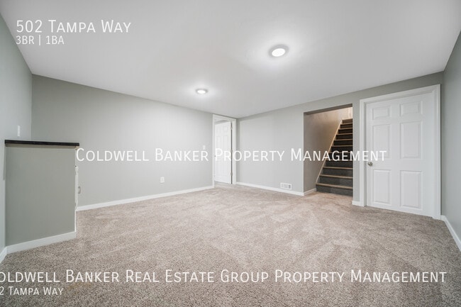 Building Photo - 502 Tampa Way