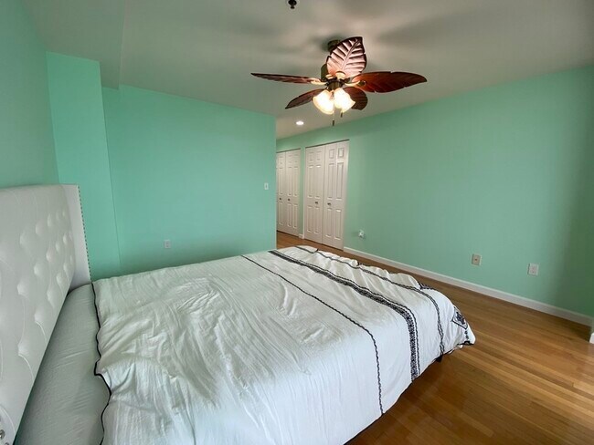 Building Photo - 350 Revere Beach Blvd