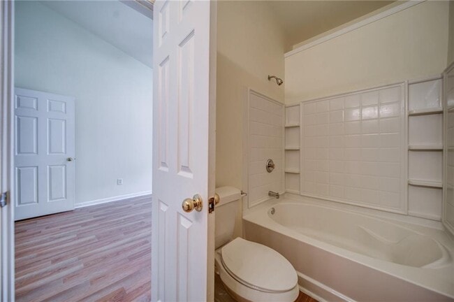 Building Photo - 3285 Hidden Cove Cir NW