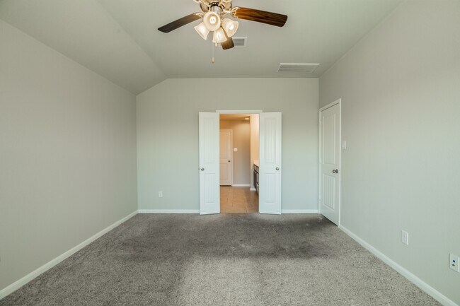 Building Photo - 1407 Wheatland Terrace Ln