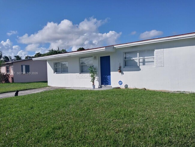 Building Photo - 10961 SW 222nd Terrace