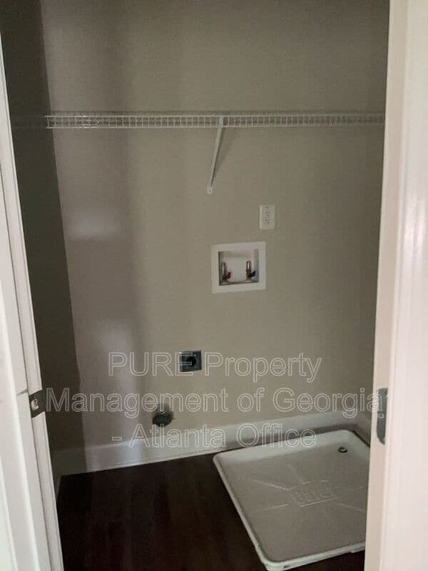Building Photo - 175 Orchard Dr