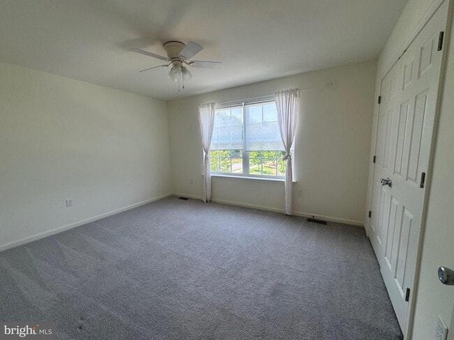 Building Photo - 148 Grissom Dr