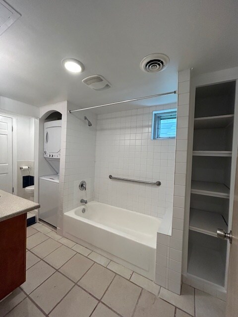Building Photo - 1229 Leon Pl