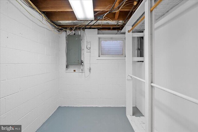 Building Photo - 8608 Greeley Blvd