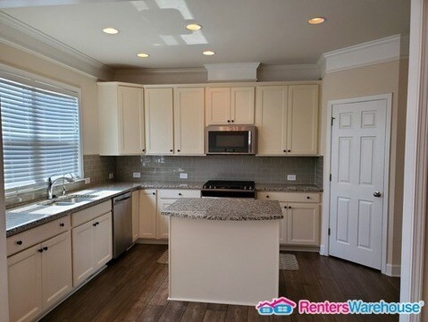 Building Photo - 856 Bexley Park Way