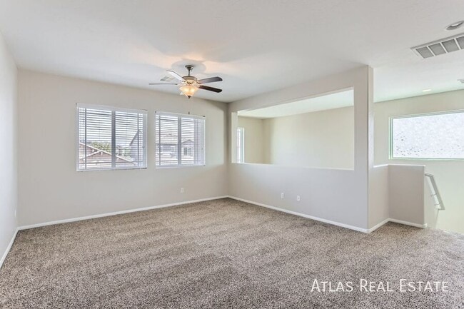 Building Photo - 1009 Barron Creek Ave