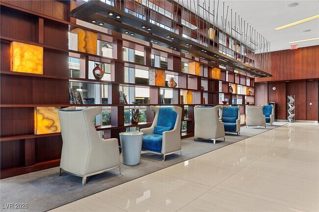 Building Photo - 4525 Dean Martin Dr