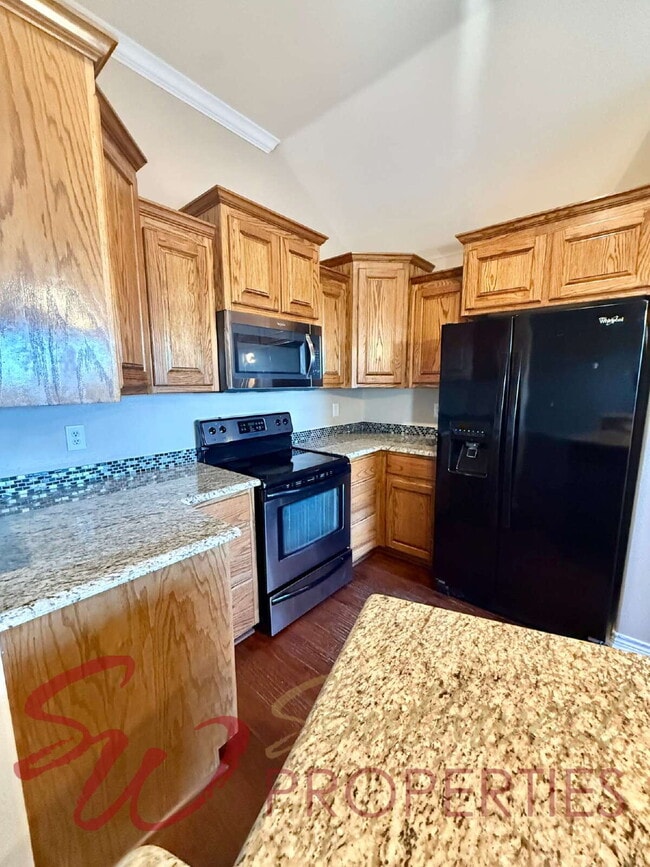 Building Photo - Charming 3 bed, 2 bath rental home with office!