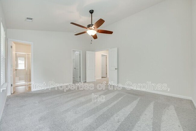 Building Photo - 1430 Harpers Inlet Dr