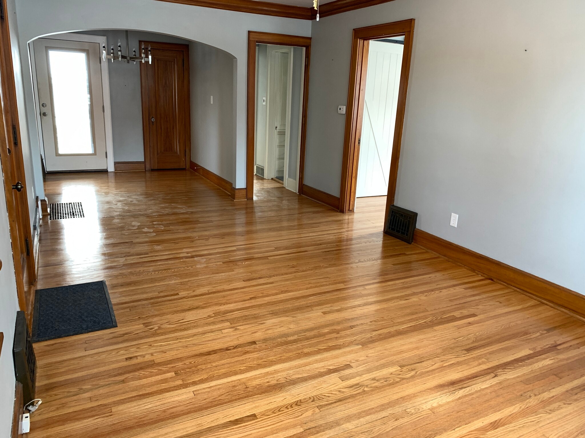 Building Photo - 4232 Urbandale Ave