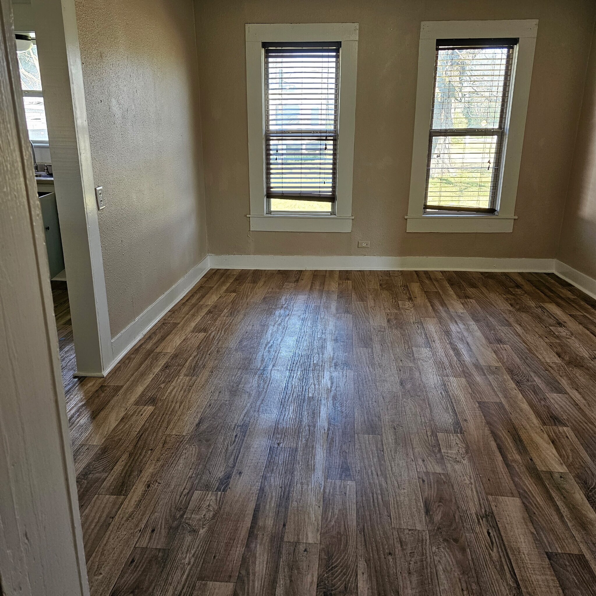 Building Photo - 5051 State Hwy 135 N