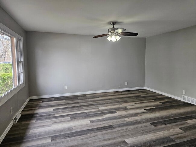 Building Photo - 1533 Tennessee St