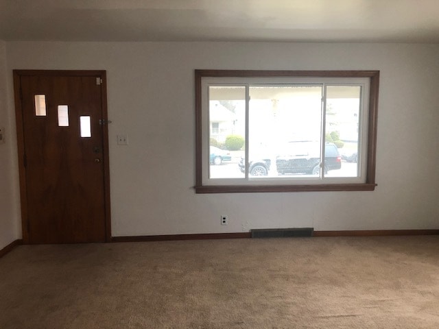 Building Photo - 737 Camden St