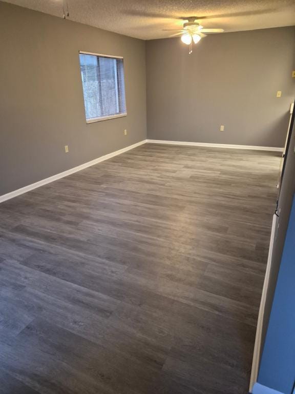 Building Photo - 2662 Crown Ct