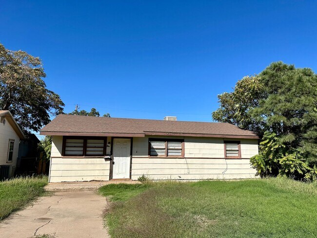 Building Photo - Available now