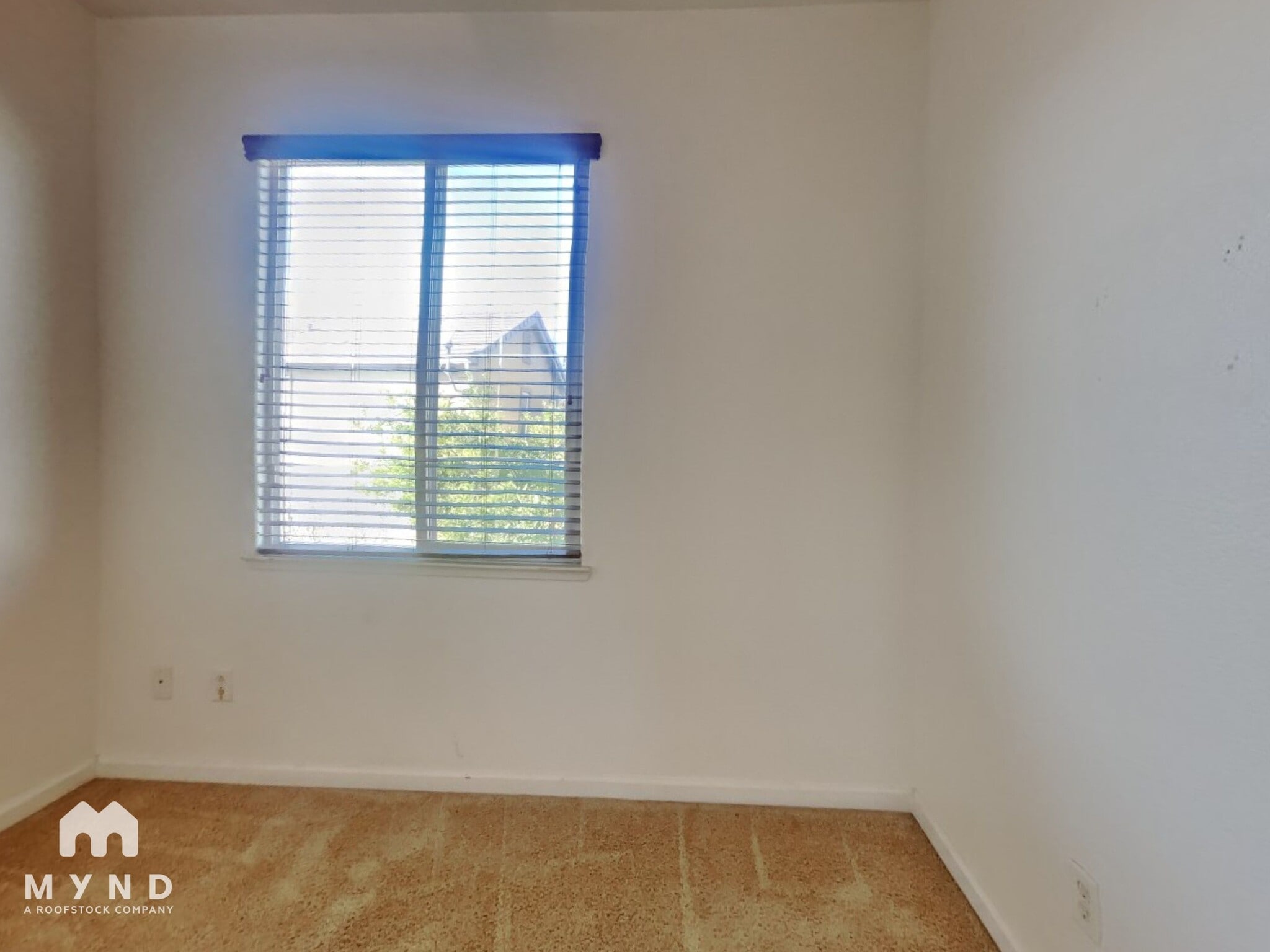 Building Photo - 10 Shadmoor Pl