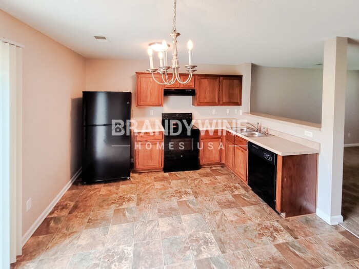 Building Photo - 7799 Birdwood Dr