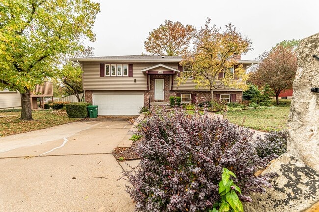 Primary Photo - Large deck for entertaining guest or relaxing