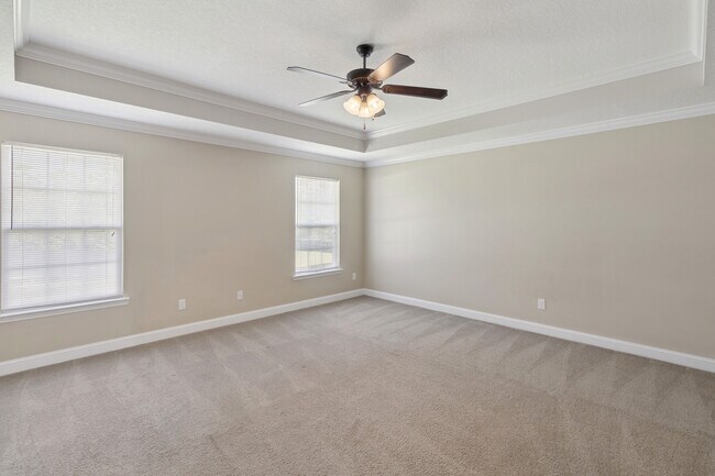 Building Photo - 608 Piedmont Ave