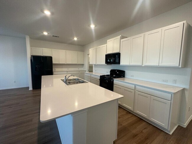 Building Photo - 1018 Ascari Ct