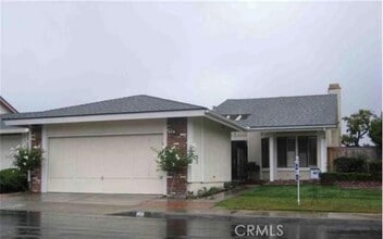 Building Photo - 52 Fulton