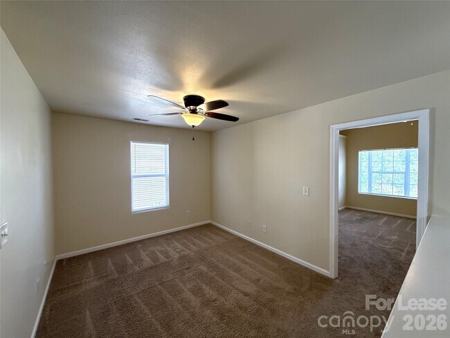 Building Photo - 6831 Sunman Rd