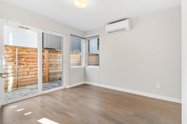 Building Photo - 1517 NW 64th St