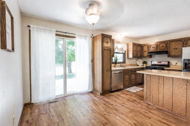 Building Photo - 4245 W Mesa Pass