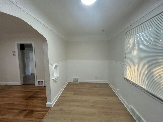 Building Photo - 9585 Terry St