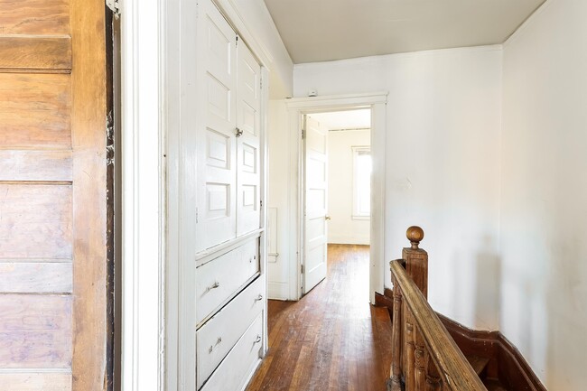Building Photo - 1708 Shipherd St