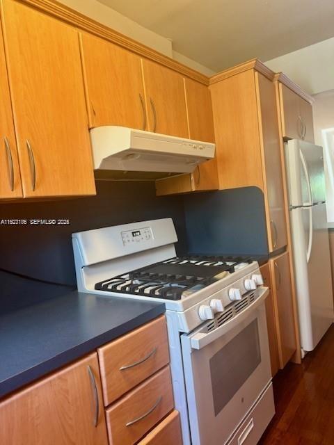 Building Photo - 10070 E Bay Harbor Dr