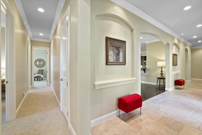 Building Photo - Custom N. Vacaville Single-Story Home in an Exclusive Gated Community!