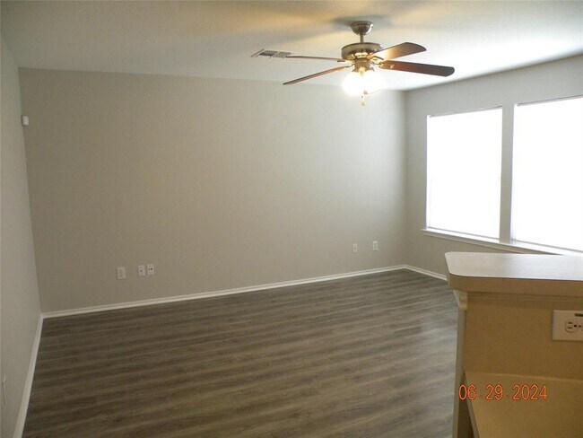 Building Photo - 3308 Etheredge Dr