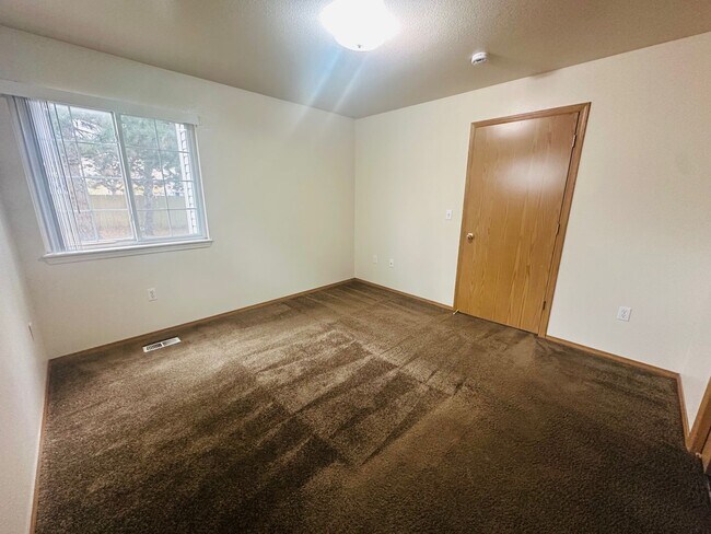 Building Photo - Affordable living at The Westside Apartments