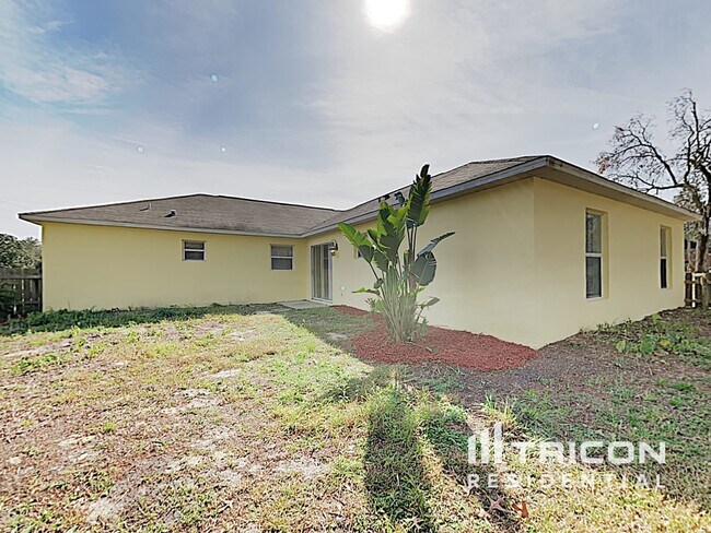 Building Photo - 4201 Castle Ave
