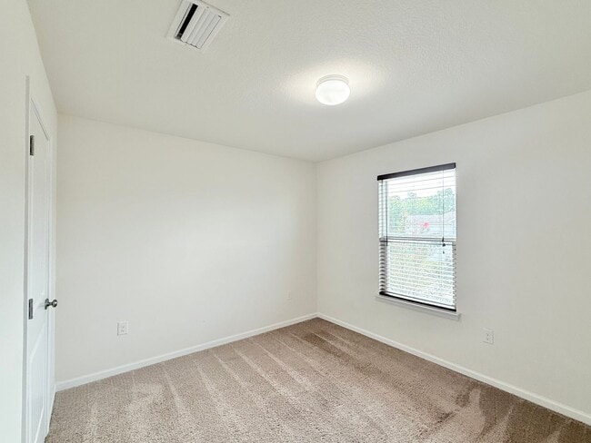 Building Photo - Beautiful 2-Story Home - Magnolia Bend