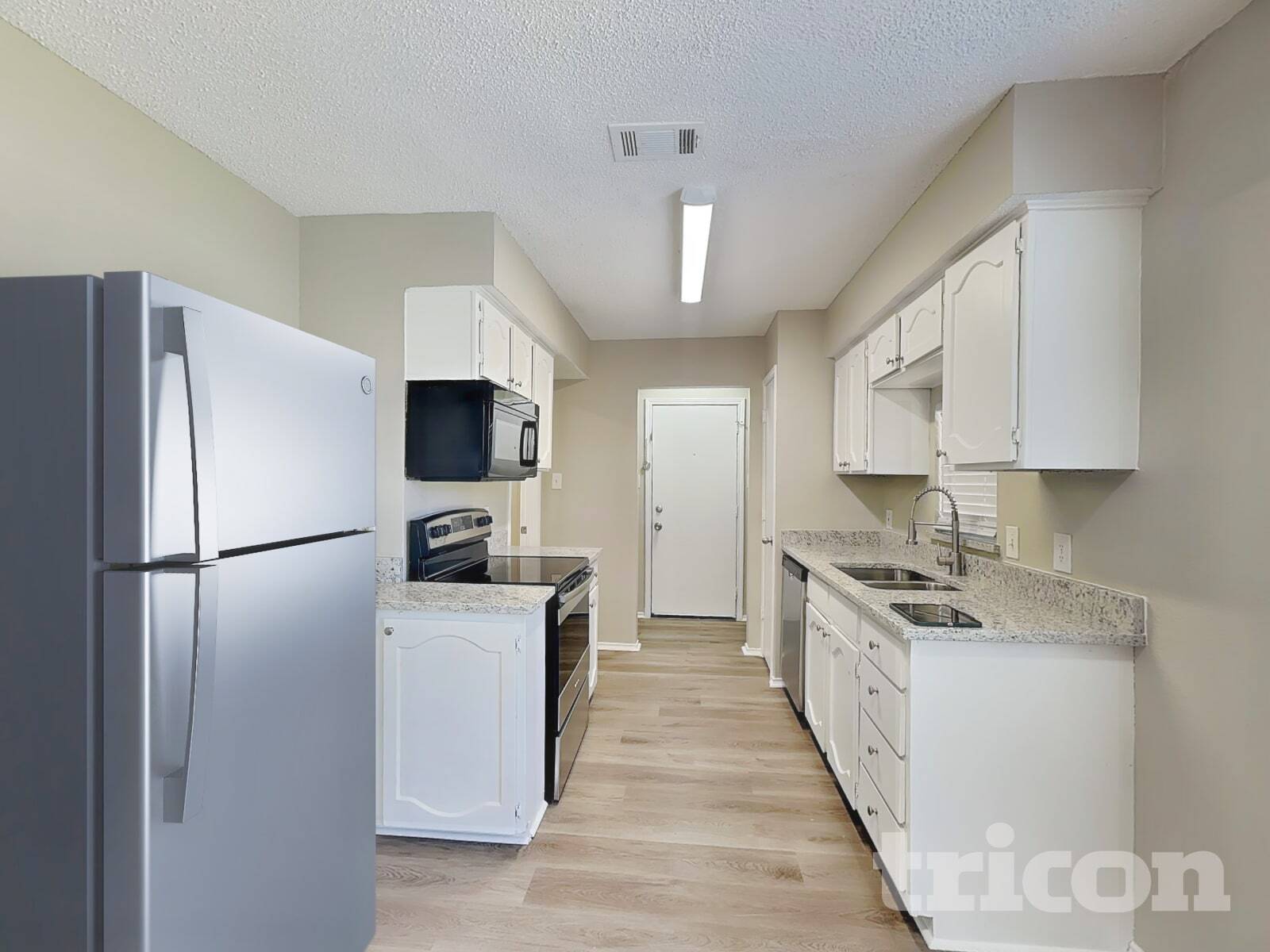Building Photo - 5005 Coronet Ct