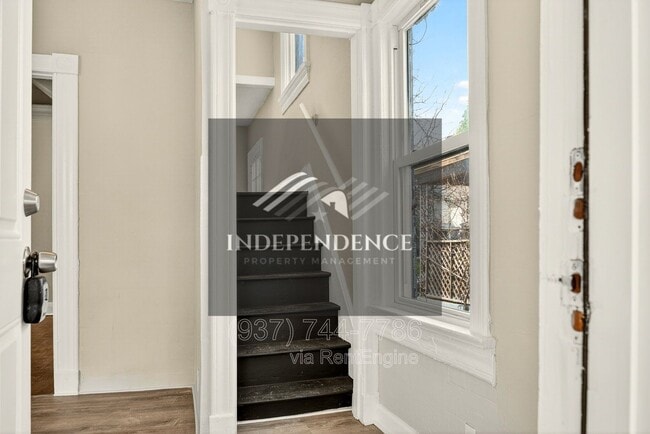 Building Photo - 102 Rockwood Ave