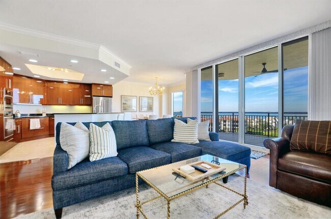 Building Photo - 5823 Bowen Daniel Dr