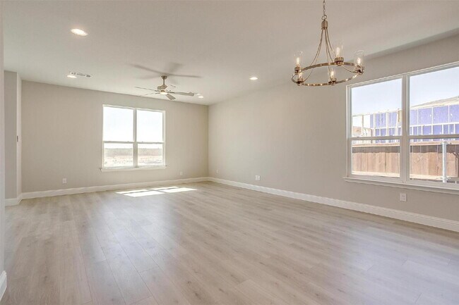 Building Photo - Coming Soon! Beautiful Townhome in Gated Community