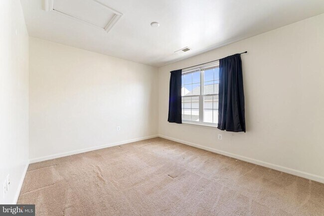 Building Photo - 15622 Gilpin Mews Ln