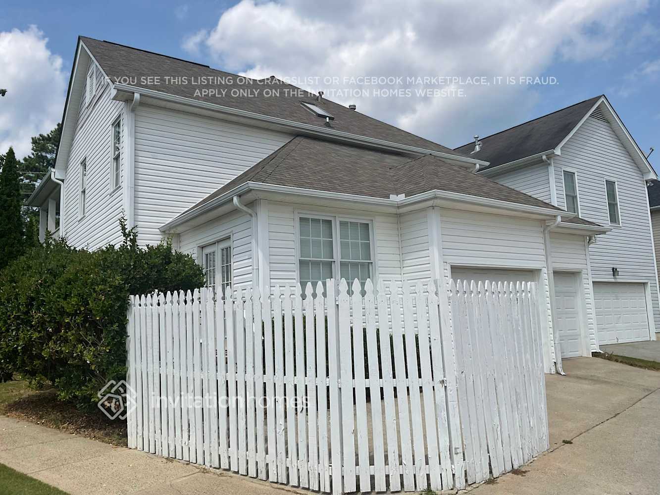 Building Photo - 799 Gardenside Cir SE