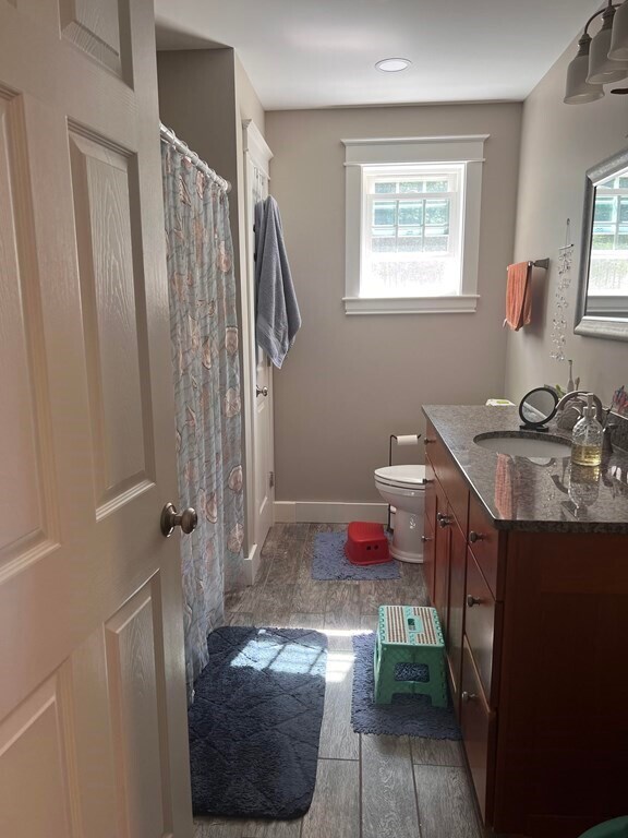 Building Photo - 543 Williamsburg Rd