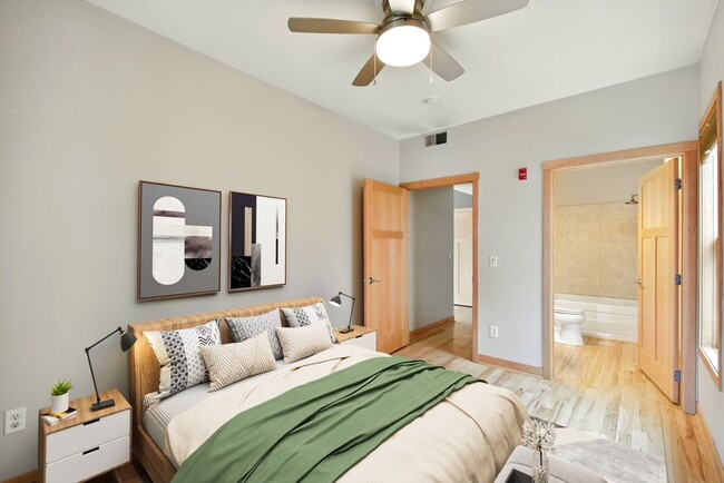 Building Photo - Newhall 29 LLC