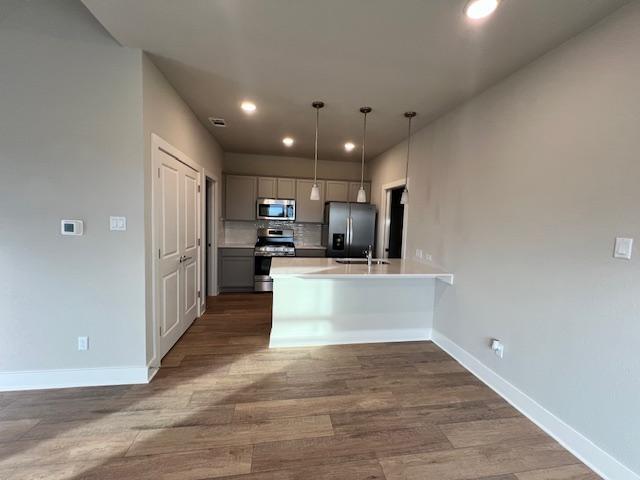 Building Photo - 123 Pinnacle Lane - #A