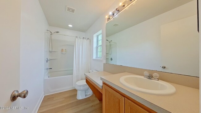 Building Photo - 108 Bay Bridge Dr